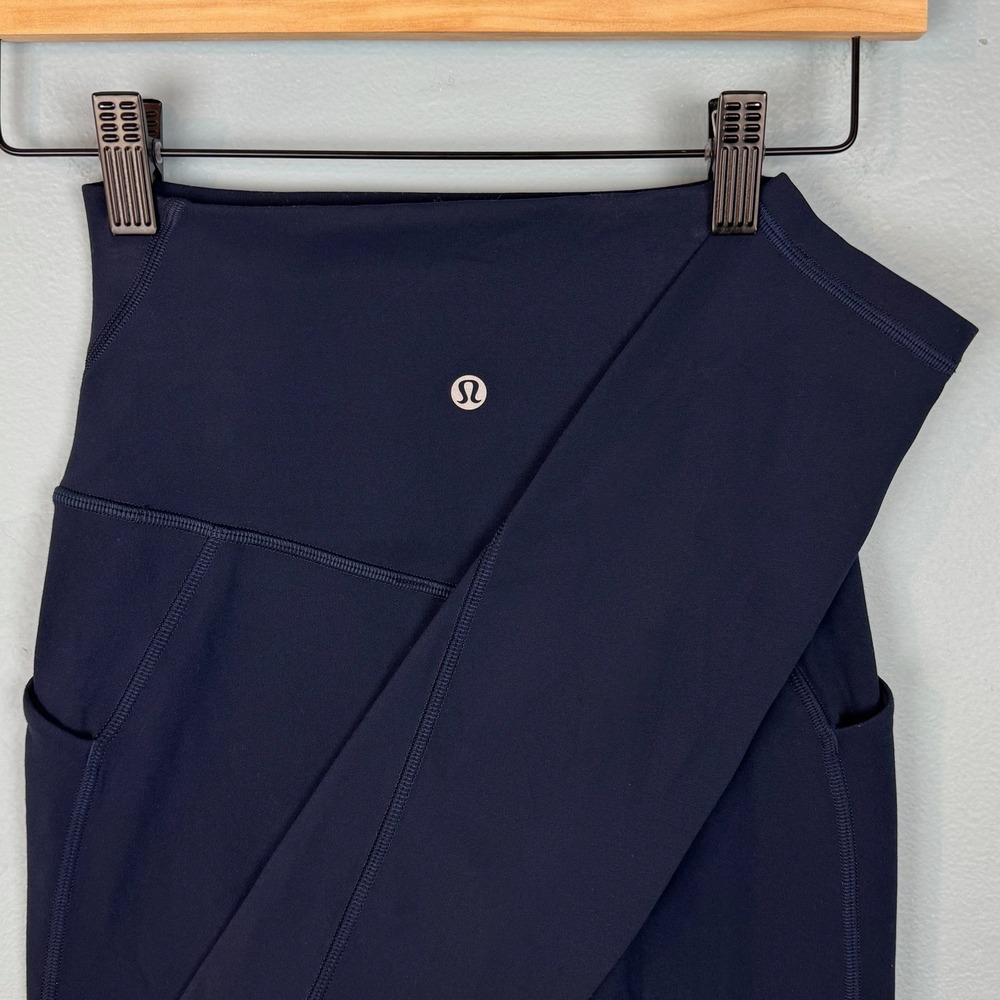Lululemon Align High Rise 25" Pocket Leggings Pants Womens 2 Navy Blue Logo Yoga